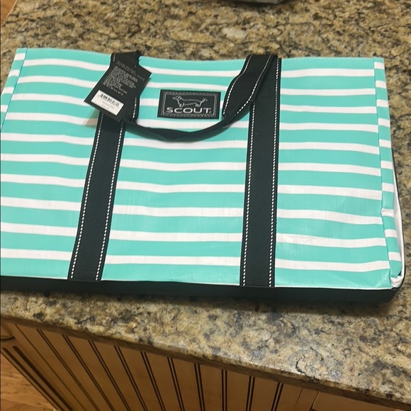 Foldable SCOUT Tote Bag - Picture 2 of 5